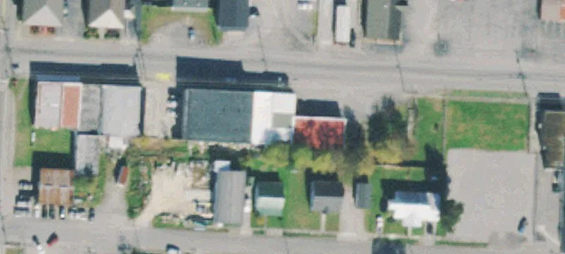 124 Lk Ave