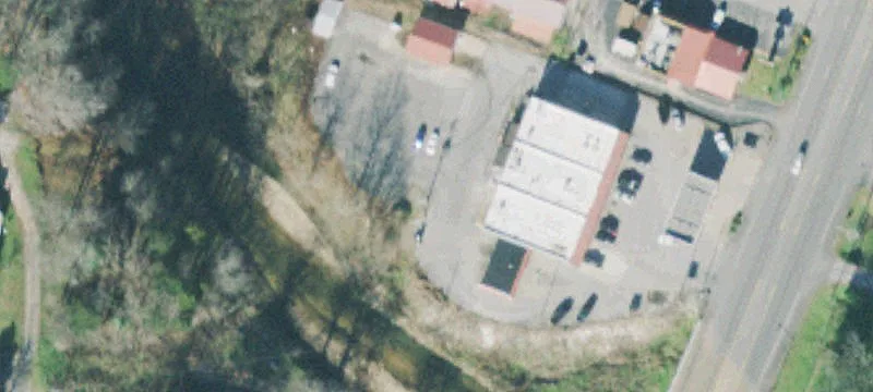 205 Dexter L Woods Memorial Blvd