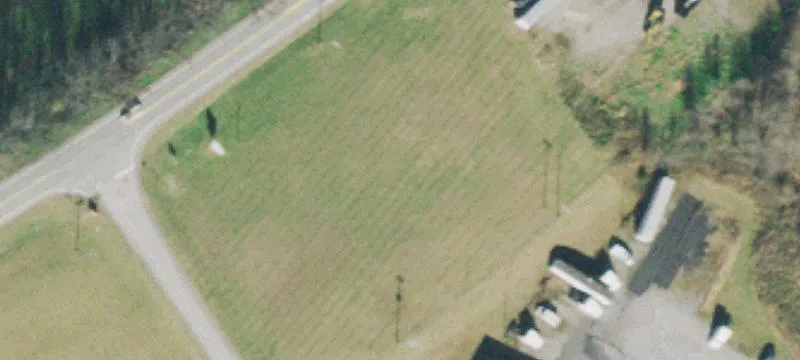 9122 Lewisburg Hwy