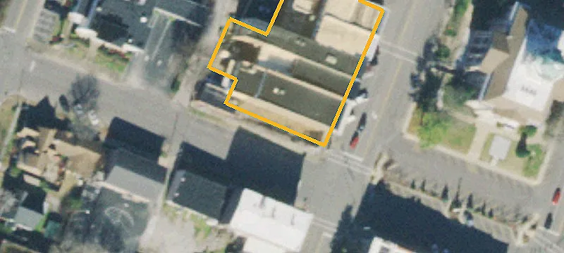 102 2nd St
