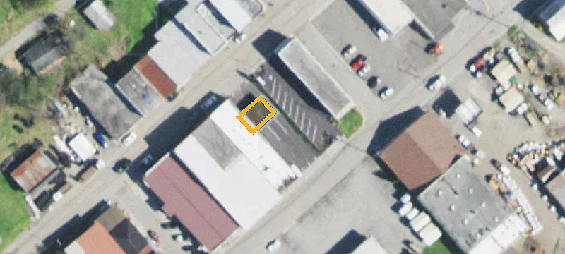 1194 Main St