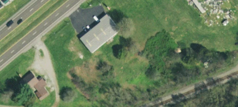 1015 Hwy 11th E
