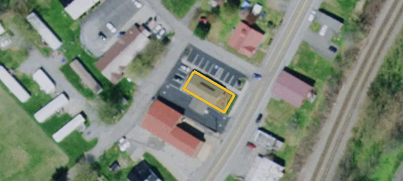 809 Main St