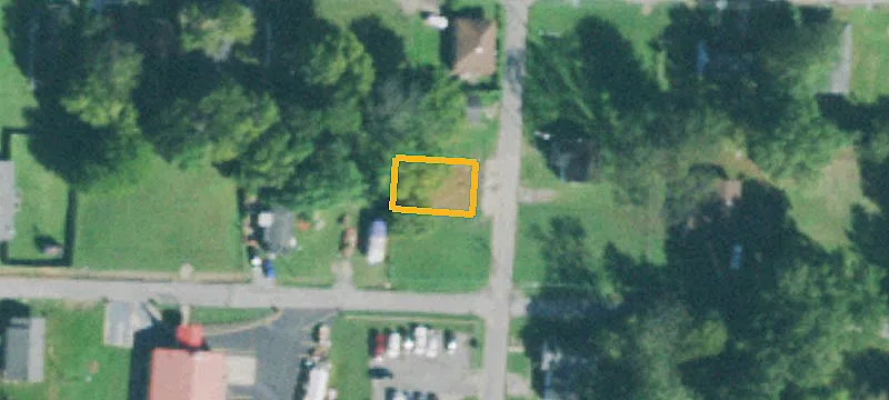 Bruce Ave