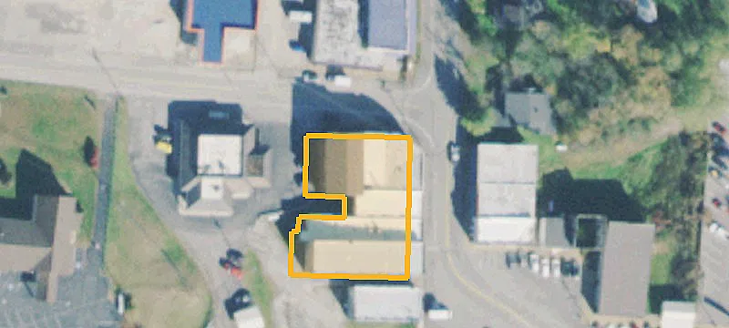 101 Main St