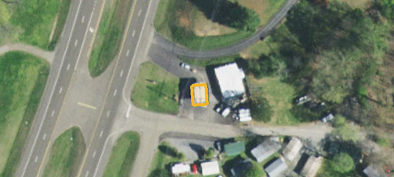 524 Hwy 25th E