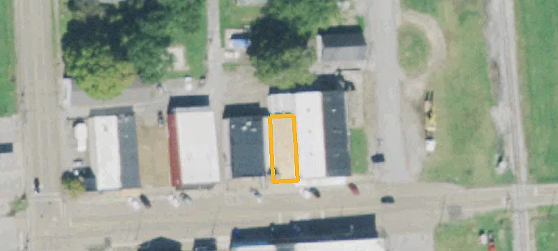 206 Main St