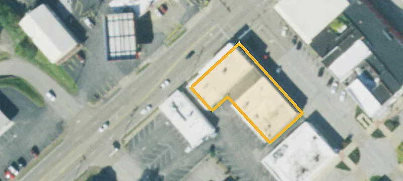 Broad S St