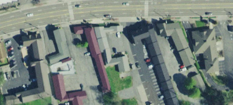 376 Pkwy Parkway