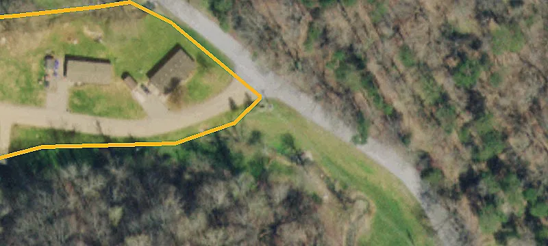 122 Red Gate Xing Ln