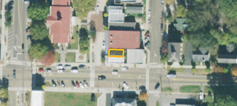 Warren St