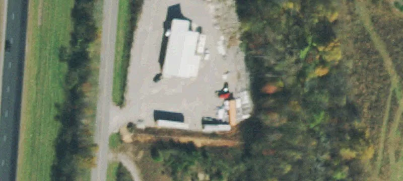 8390 Roberts Matthews Hwy