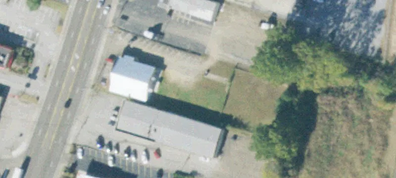 826 Hwy 51st N