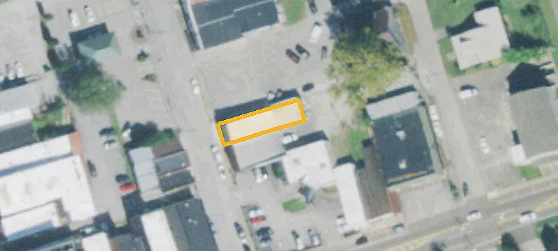 114 2nd Ave