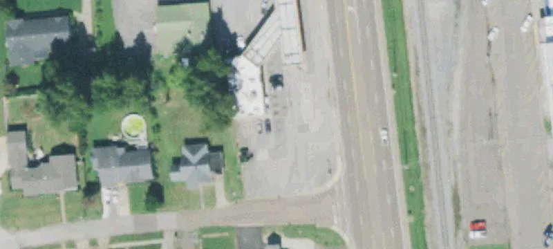 Meridian St