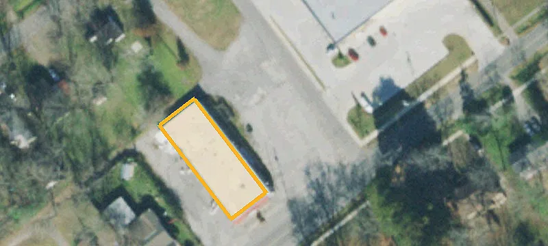 Lincoln St
