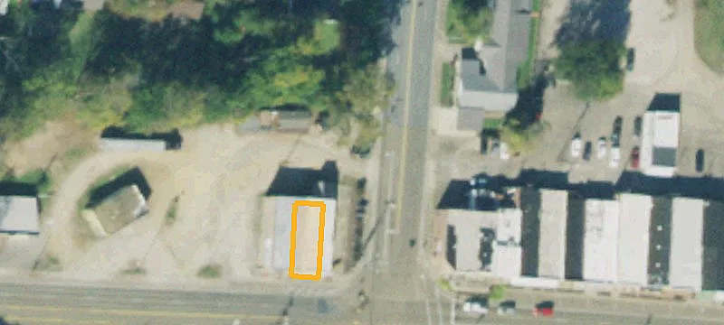 Maple St