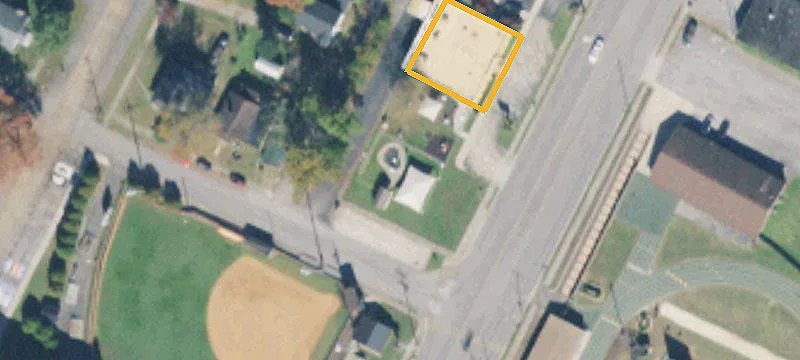 Cedar Ave