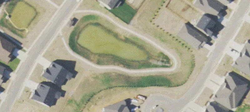Meadowbend NE Dr