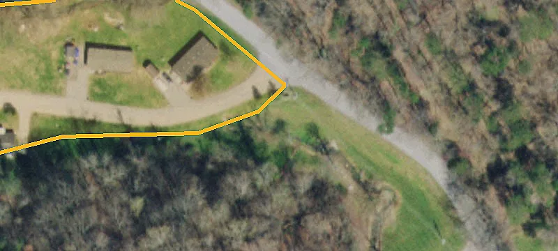 124 Red Gate Xing Ln