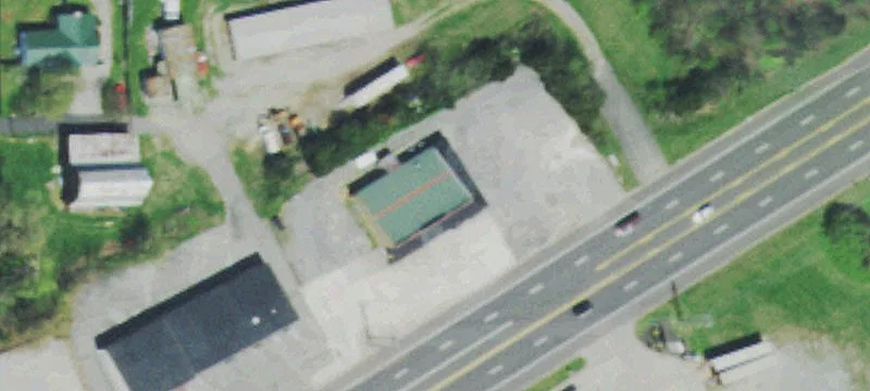 916 Hwy 411
