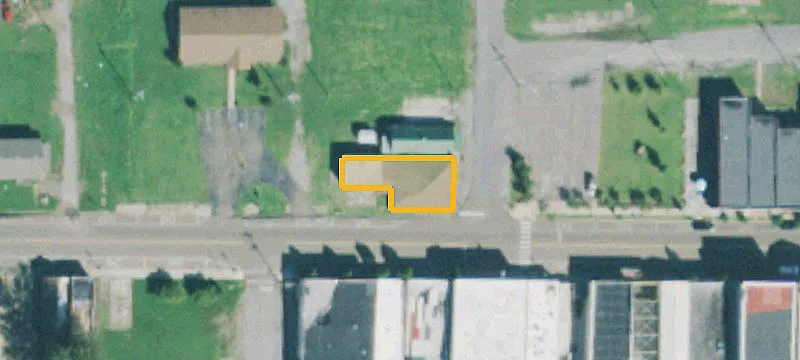 101 Main St