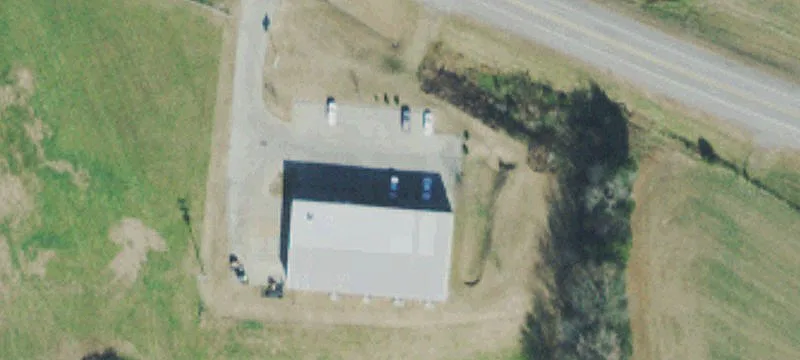 2716 Hwy 52nd E