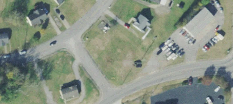 711 10th Blvd
