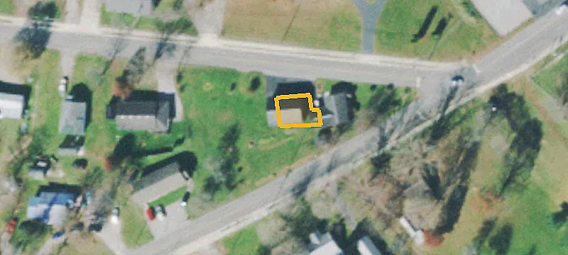37 Myrtle Ave