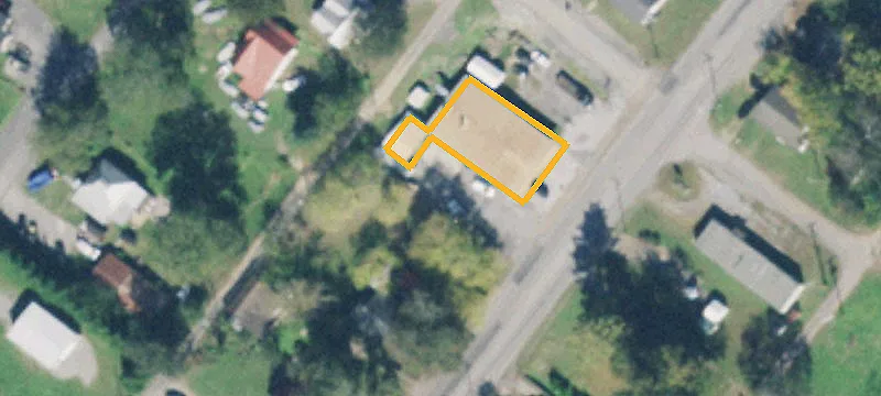 Cedar Ave