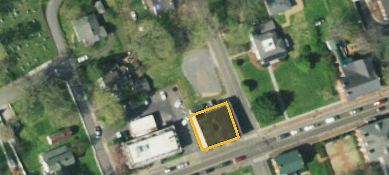 201 Main St
