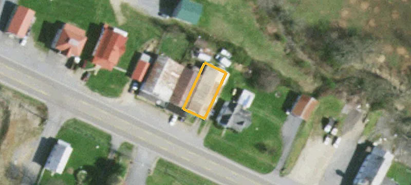 8719 Hwy 19th E