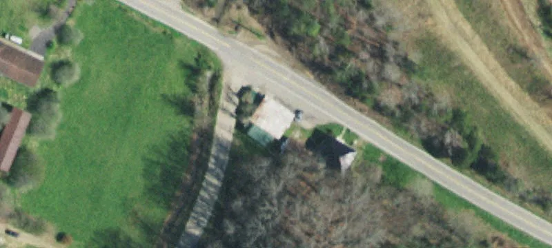 9169 Tazewell Hwy