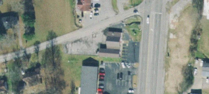 2711 Huntsville Hwy