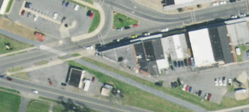 Elk Ave