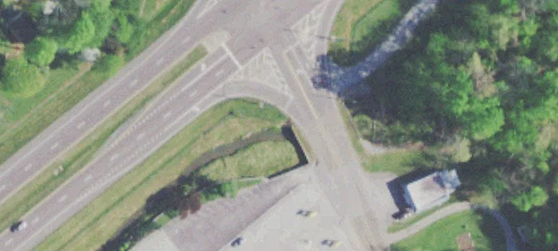 Maple St