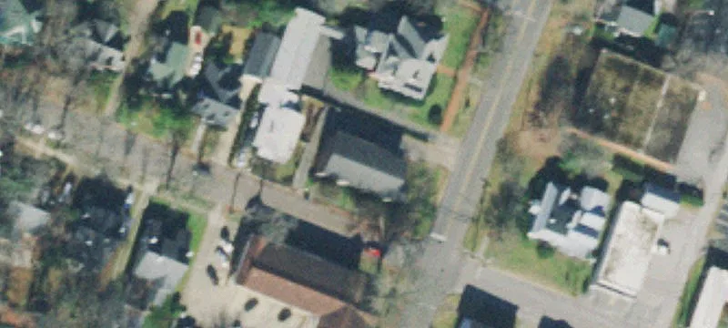 302 Flower St