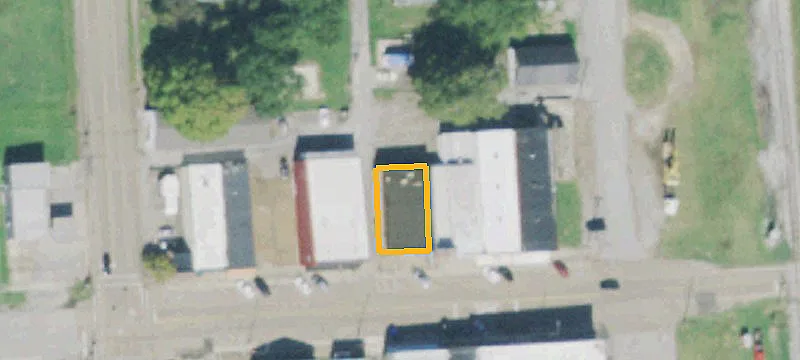 202 Main St