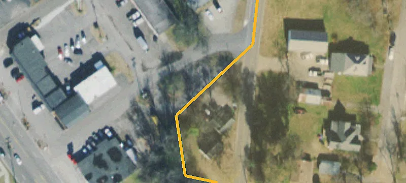 Tank St