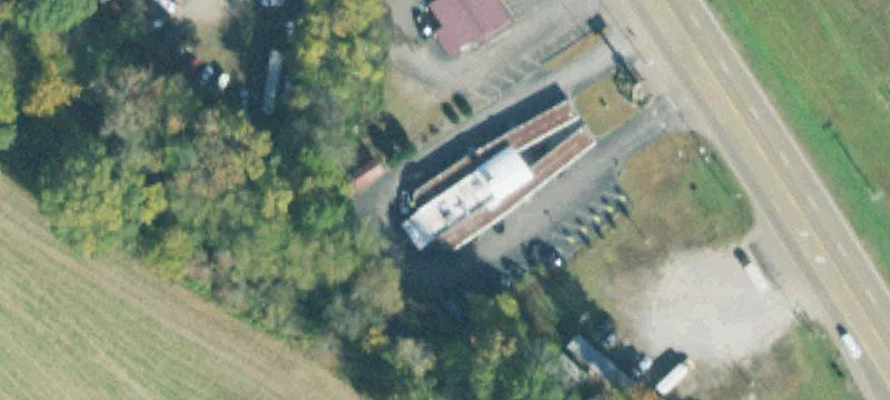 595 Mulberry Ave