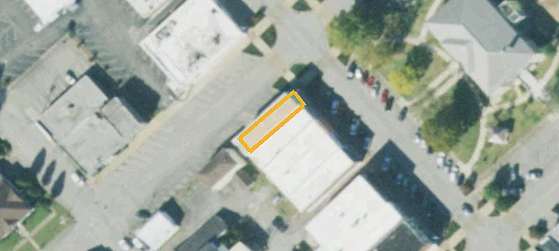 38 Main St