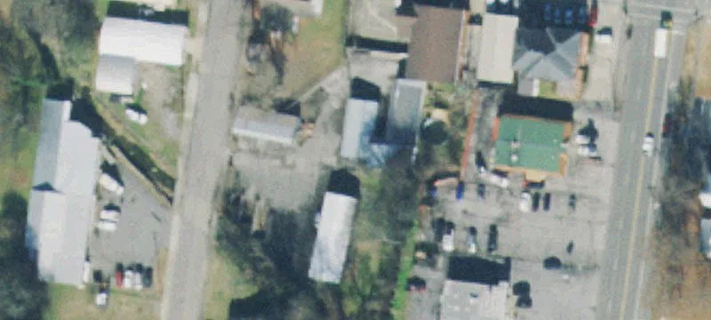104 Maple W St