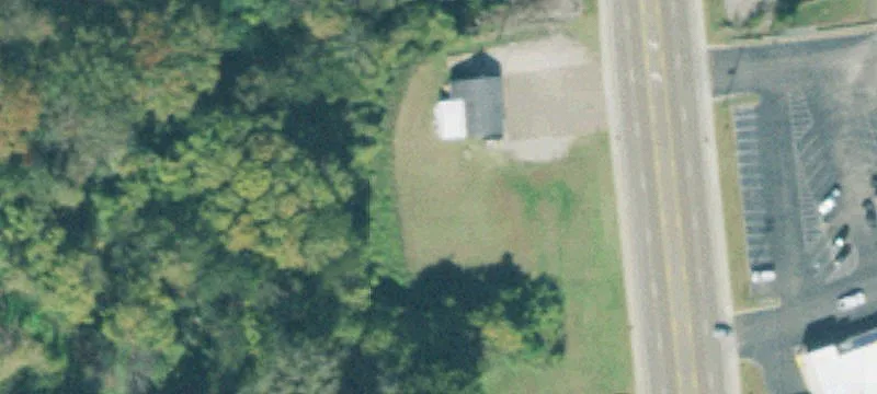 380 Pickwick St