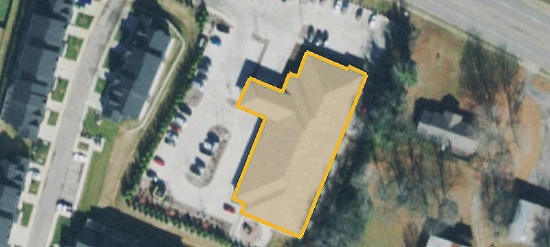 2043 Veterans Pkwy