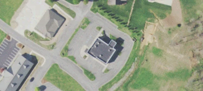 2565 Business Park NE Dr