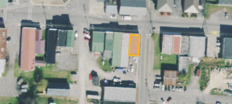 109 Lk Ave