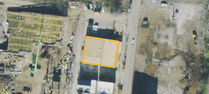1235 Martin St