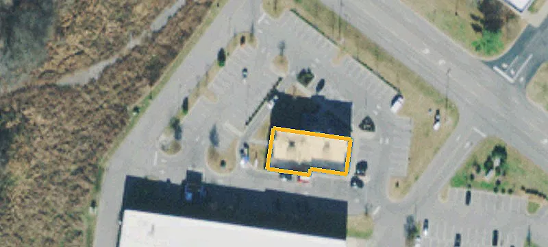 140 Hampton Pl