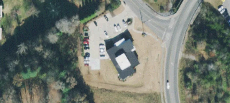 600 Airpark Dr