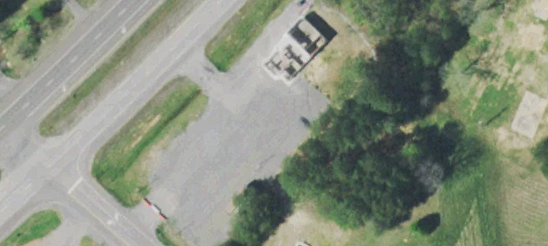 8784 Hwy 411